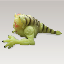 Load image into Gallery viewer, Zombie Zort